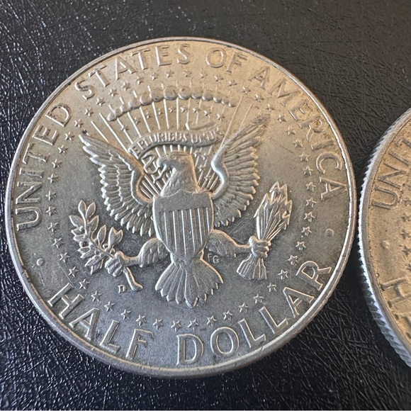 1964 Kennedy Half Dollar Silver Coins Lot of 2 – 90% Silver Bullion - Picture 6 of 9